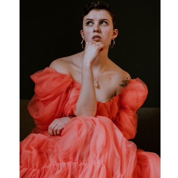 Coral Tulle Long Flowy Photoshoot Gown - Picture 5 of 5